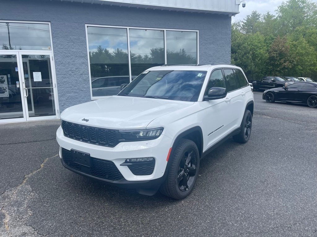 New 2025 Jeep Grand Cherokee Limited Sport Utility