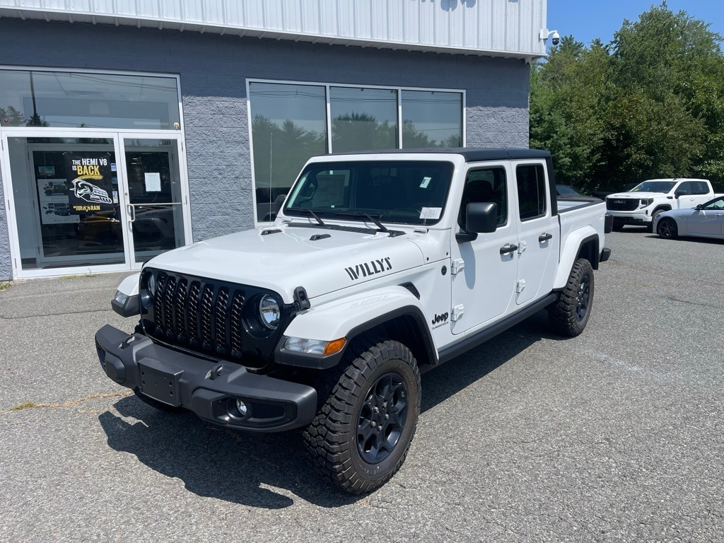 New 2023 Jeep Gladiator Willys Pickup