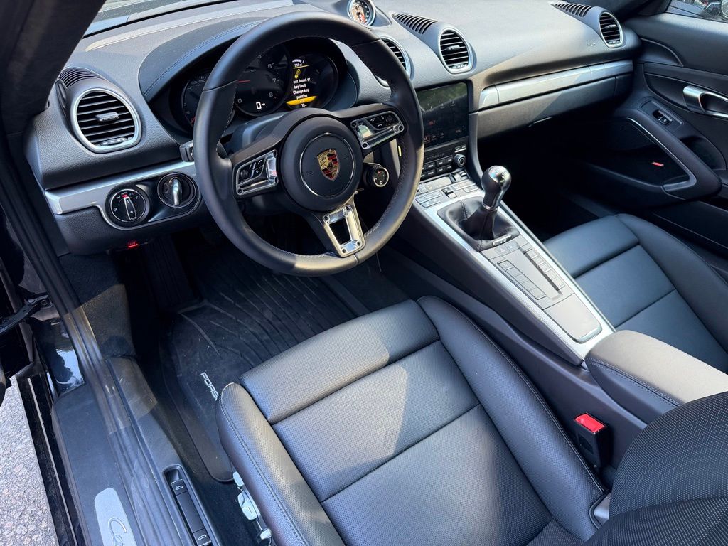 2025 Porsche 718 Style Edition - Photo 15