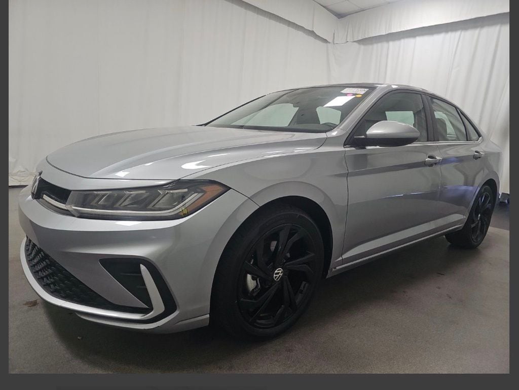 2025 Volkswagen Jetta SE FWD