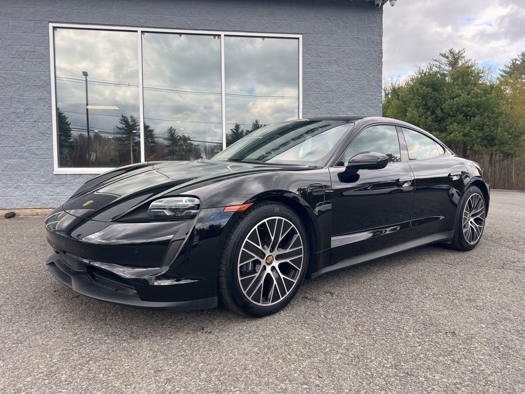 2024 Porsche Taycan Base