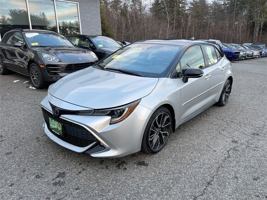 2022 Toyota Corolla XSE photo 2