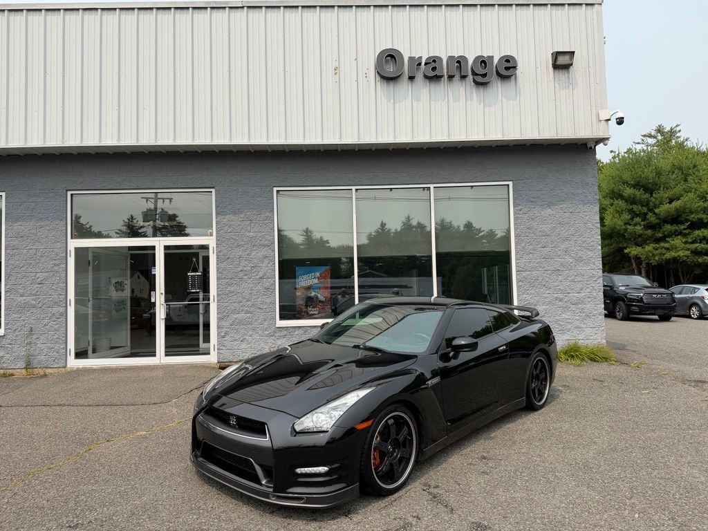 2014 Nissan GT-R Track Edition