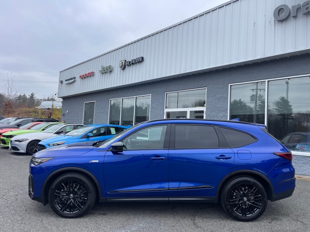 2025 Acura MDX SH-AWD A-Spec Advance photo 3