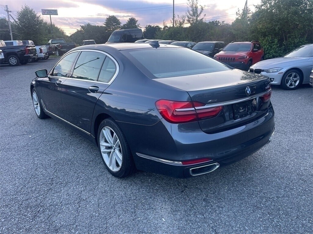 2016 Bmw 750i photo 3