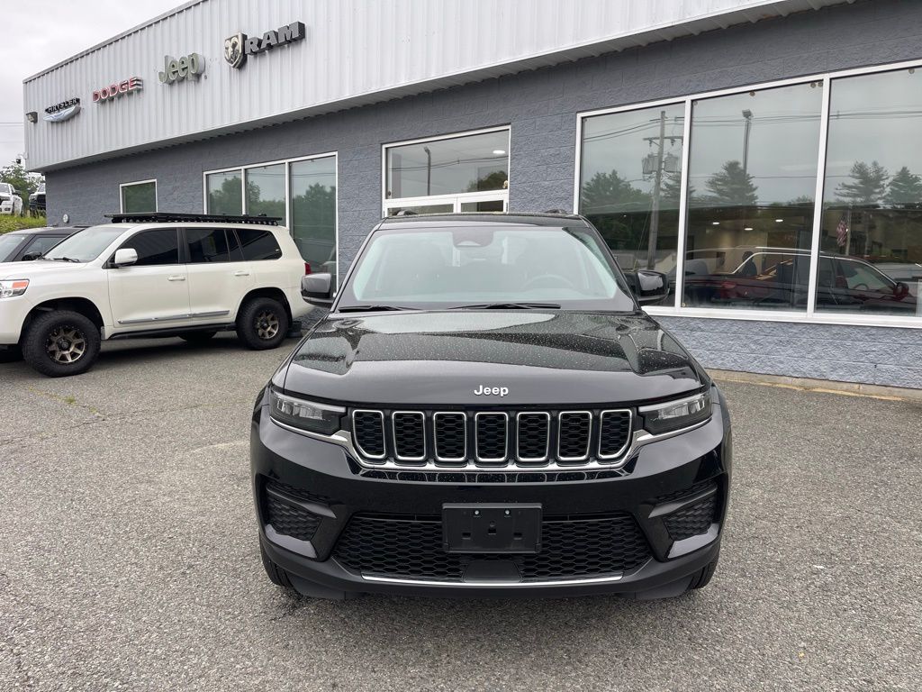 2023 Jeep Grand Cherokee Laredo - Photo 9
