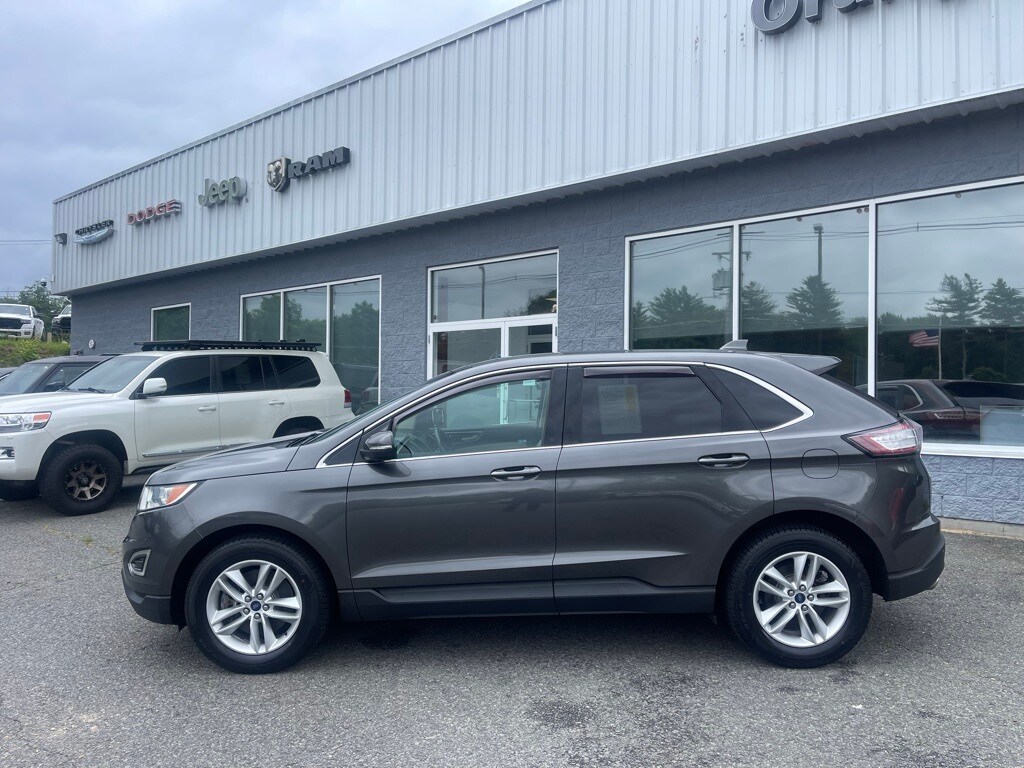 2015 Ford Edge SEL photo 3