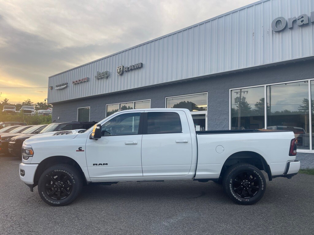 2024 Ram 2500 Laramie photo 2