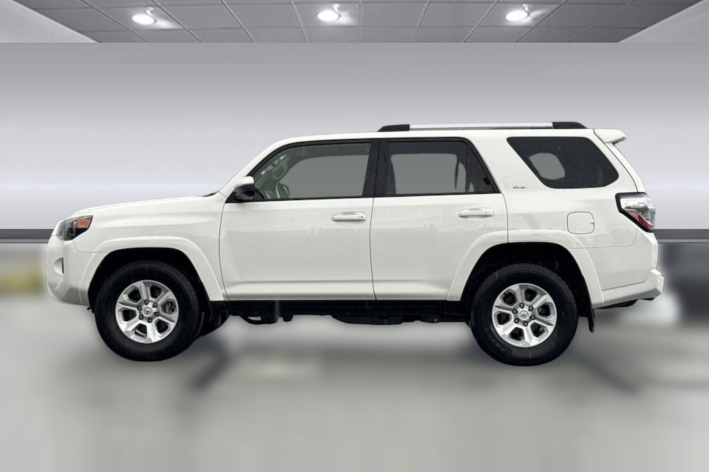Used 2024 Toyota 4Runner SR5 SUV