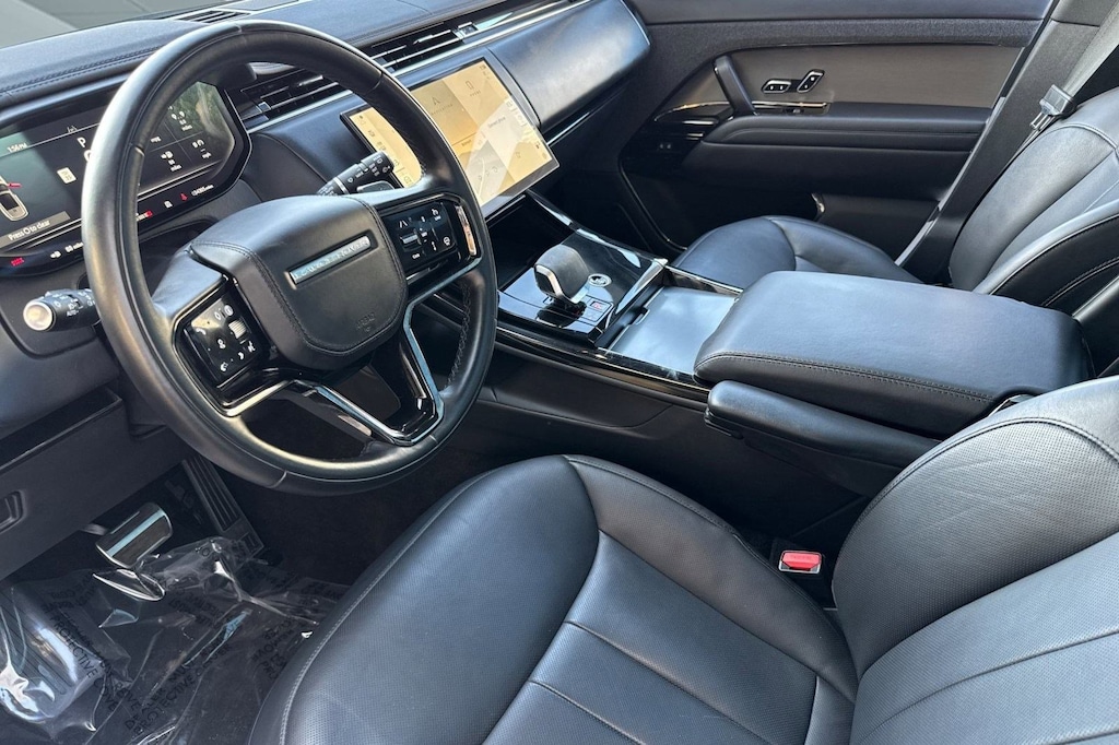 Used 2024 Land Rover Range Rover Sport Dynamic SE SUV