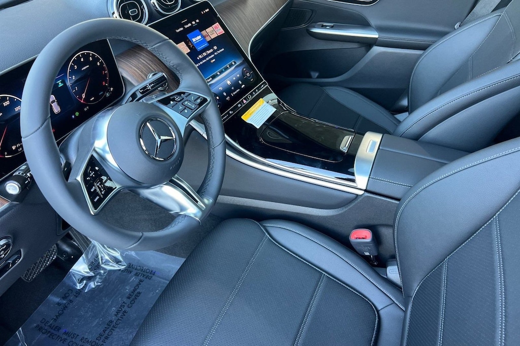 New 2026 Mercedes-Benz GLC 300 4MATIC SUV