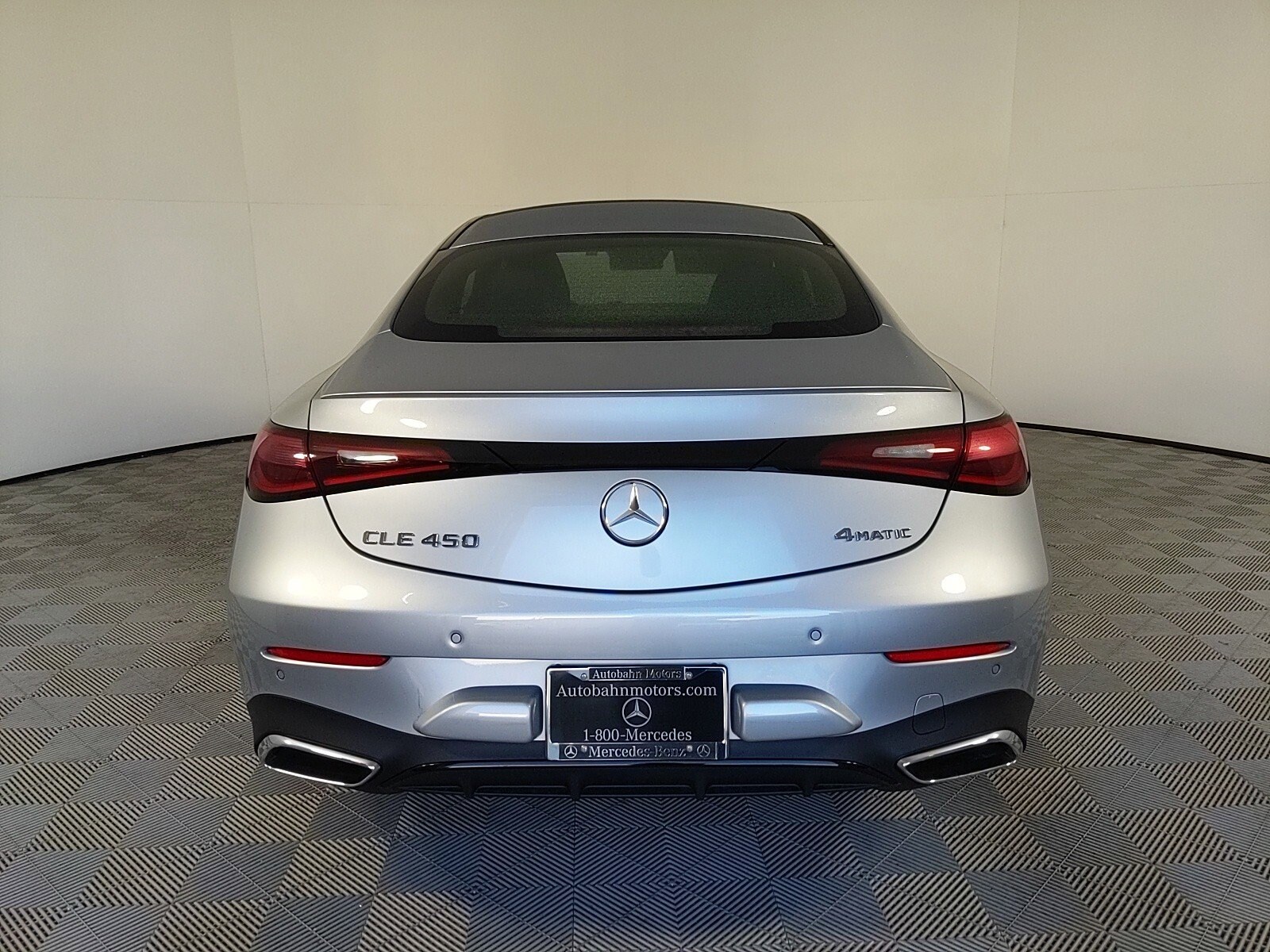 2024 Mercedes Benz CLE 450 photo 4