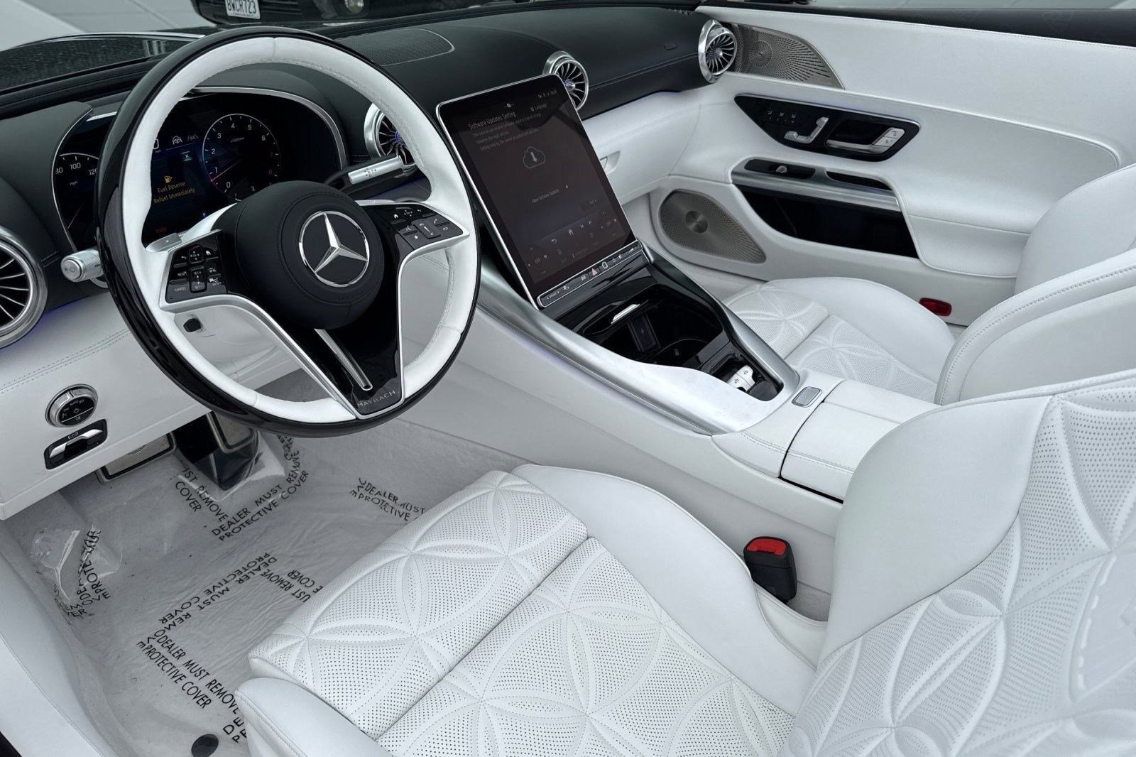 2026 Mercedes Benz SL photo 4