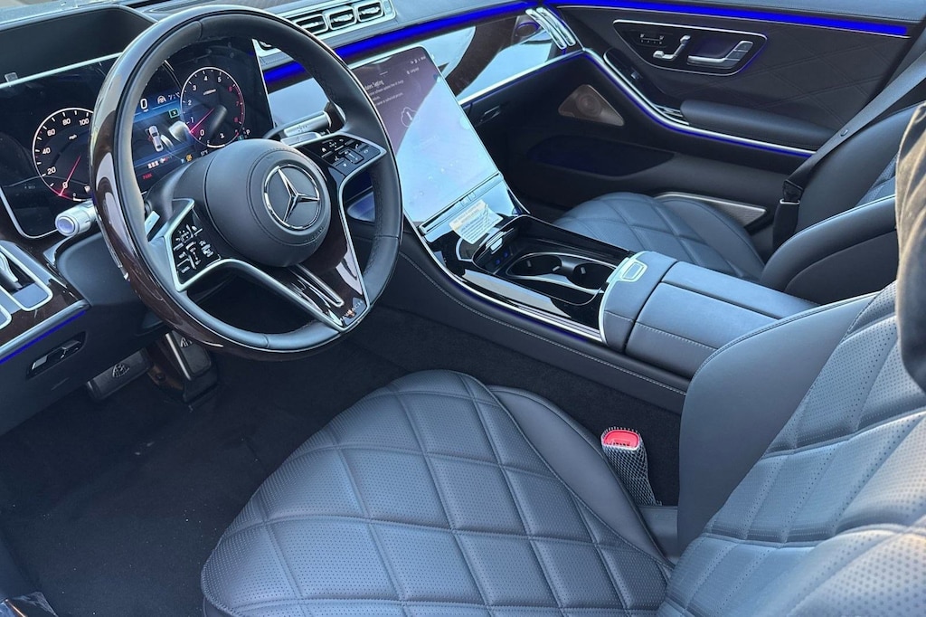New 2026 Mercedes-Benz Maybach S 680 4MATIC Sedan