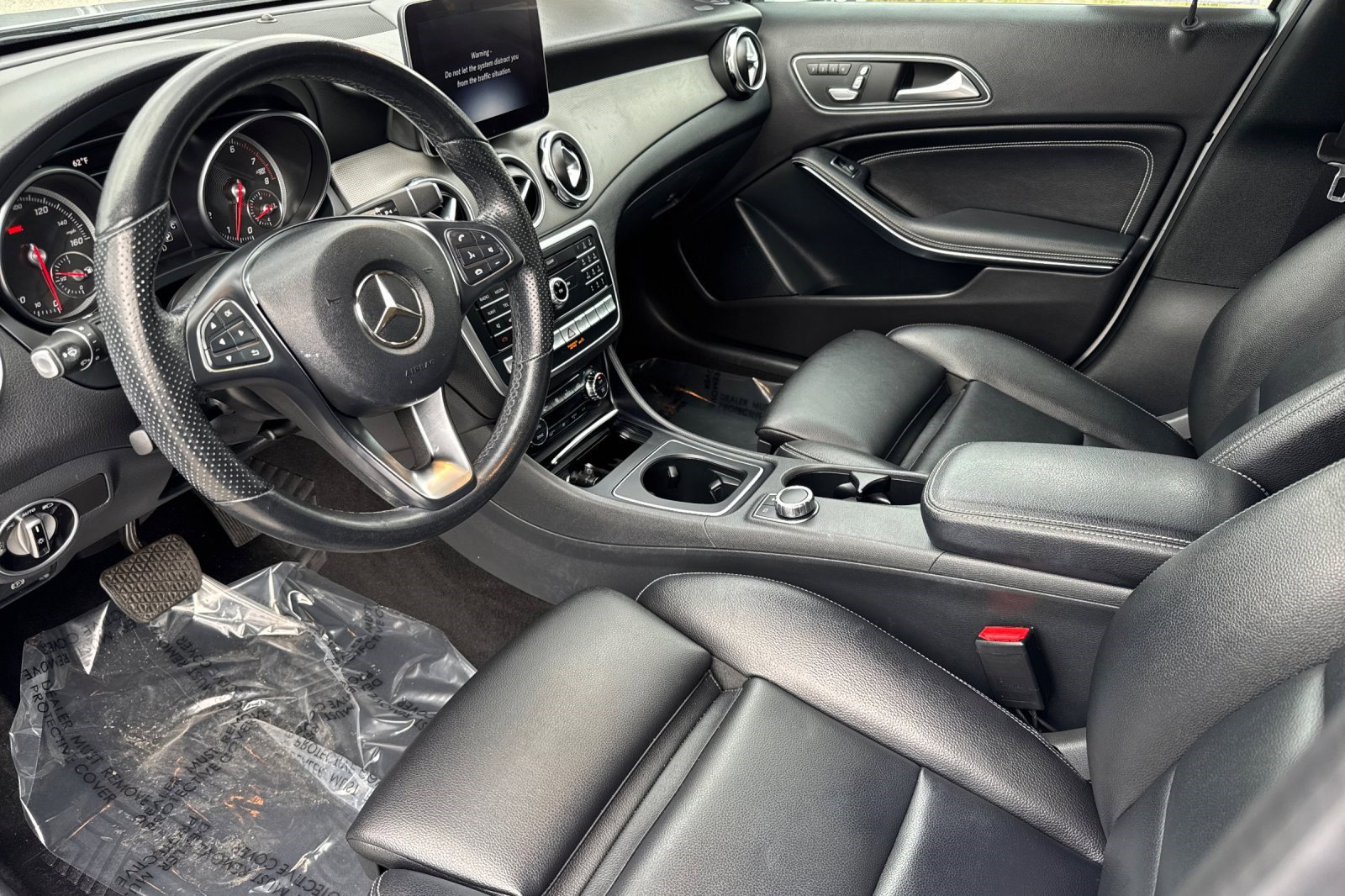 2019 Mercedes Benz GLA 250 4MATIC photo 4