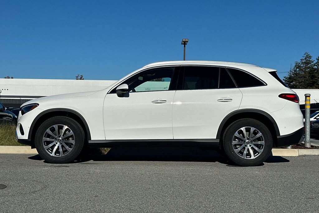 New 2026 Mercedes-Benz GLC 300 4MATIC SUV
