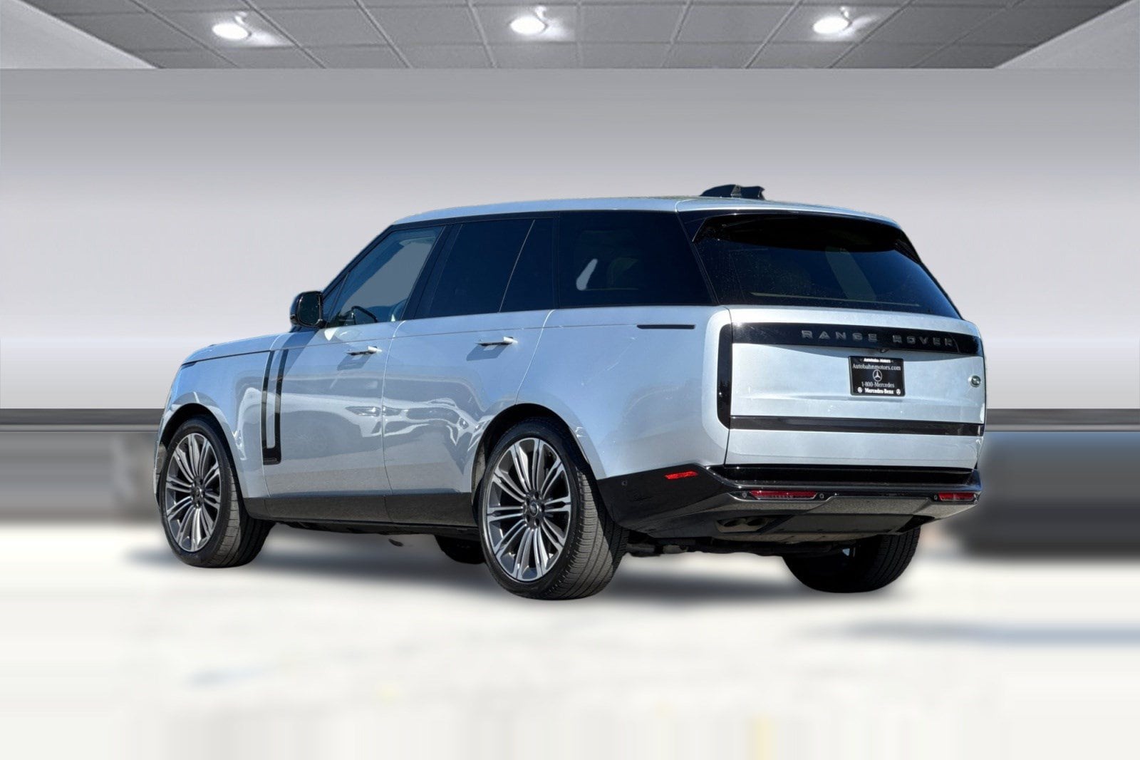 2023 Land Rover Range Rover Autobiography SUV
