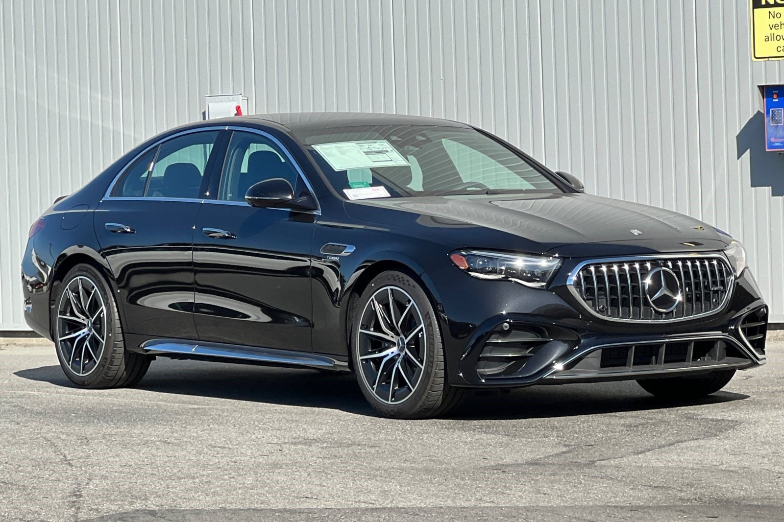 AMG E 53 E 4MATIC Sedan