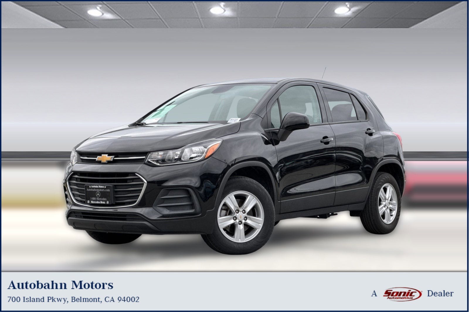 2022 Chevrolet Trax LS's photo