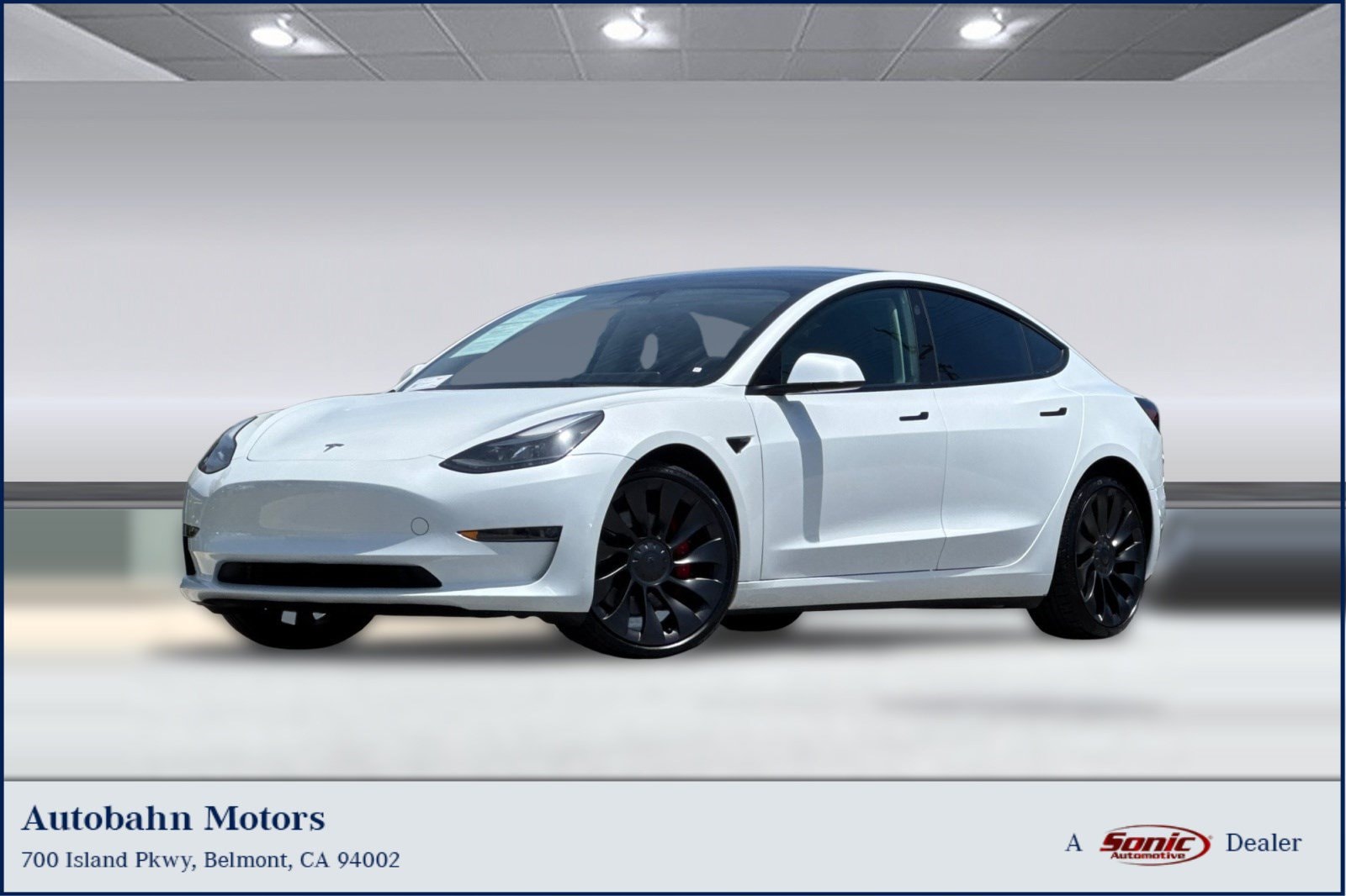 2023 Tesla Model 3 Performance's photo