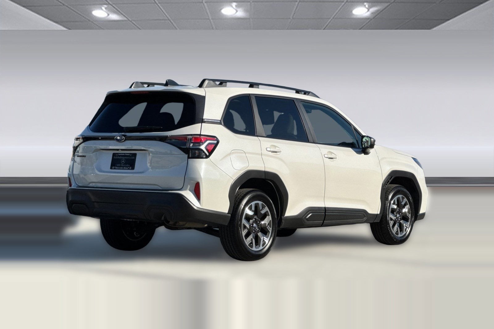 2025 Subaru Forester Premium photo 3