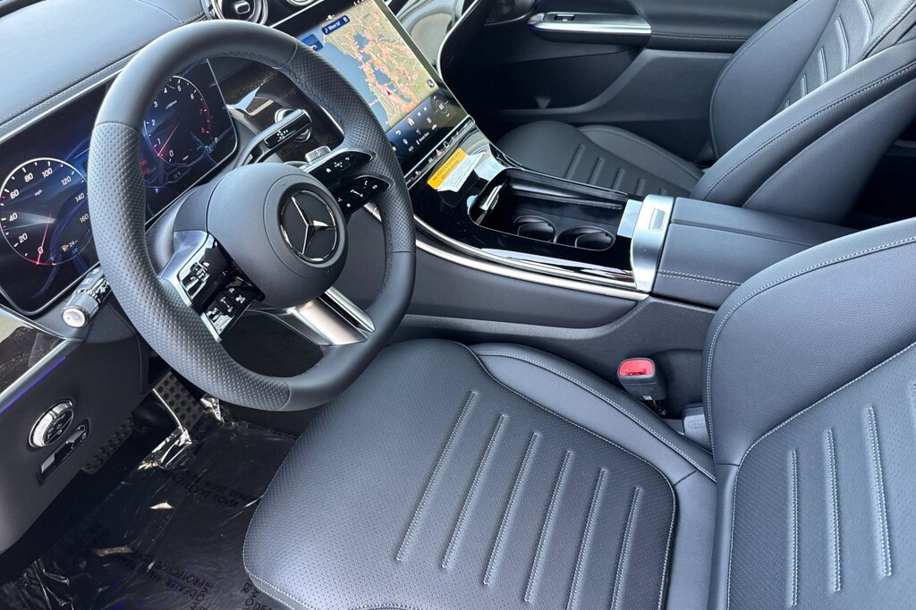 New 2026 Mercedes-Benz GLC 300 4MATIC SUV