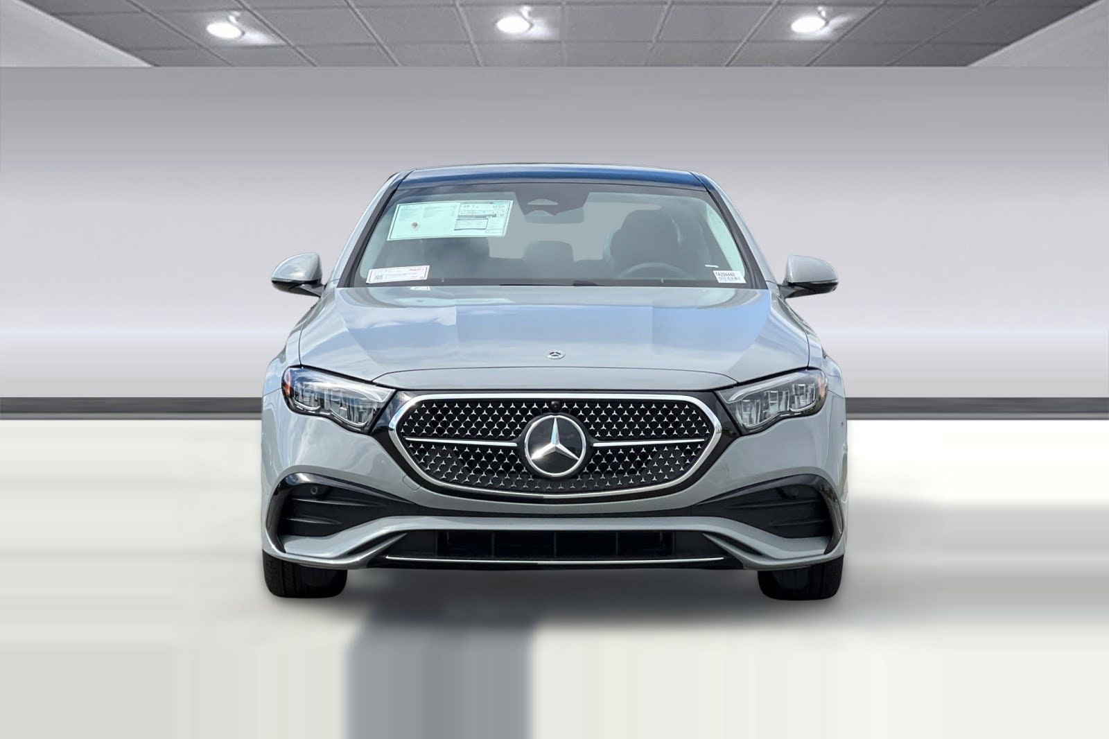 2026 Mercedes-Benz E-Class E 350 photo 4