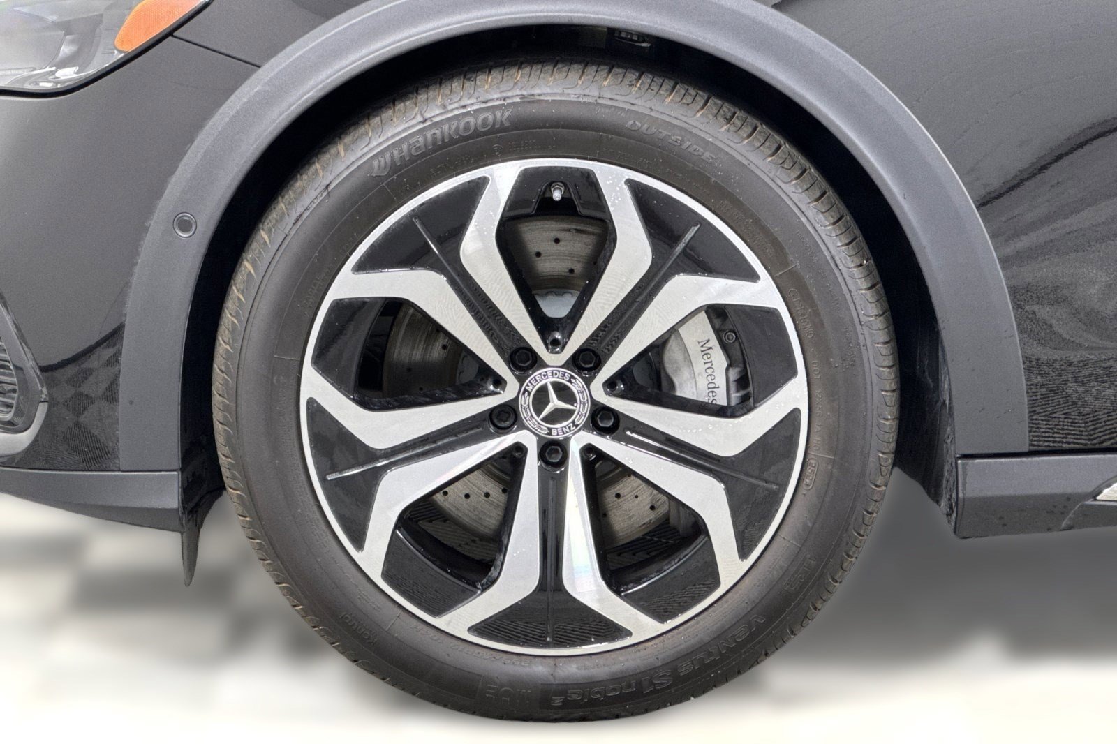 2025 Mercedes-Benz E-Class E450 All-Terrain - Photo 12