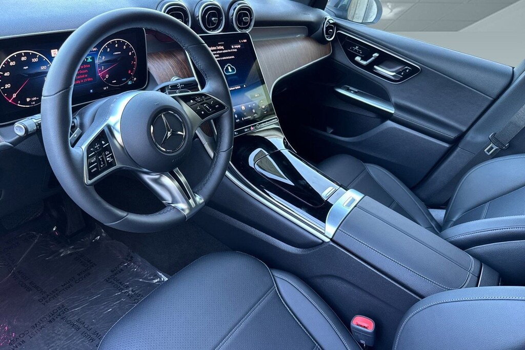 New 2026 Mercedes-Benz GLC 300 SUV