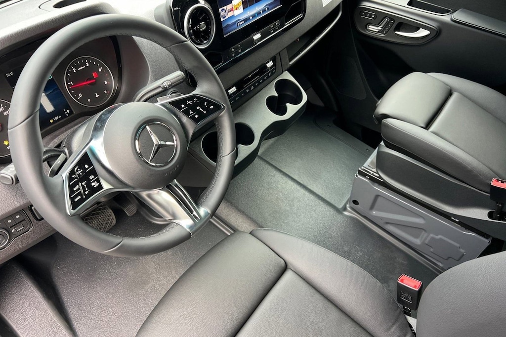 New 2026 Mercedes-Benz Sprinter 2500 Standard Roof 4-Cyl Diesel HO Van Passenger Van