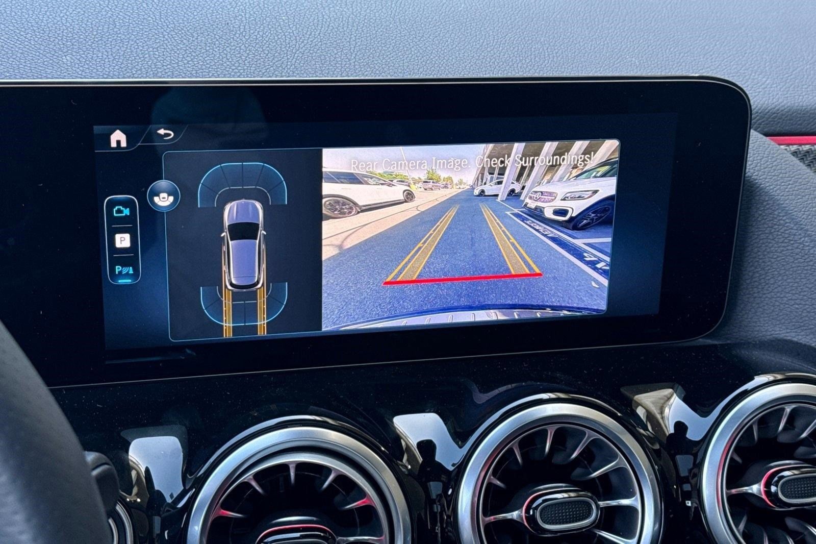 2025 Mercedes-Benz GLA GLA35 AMG - Photo 23