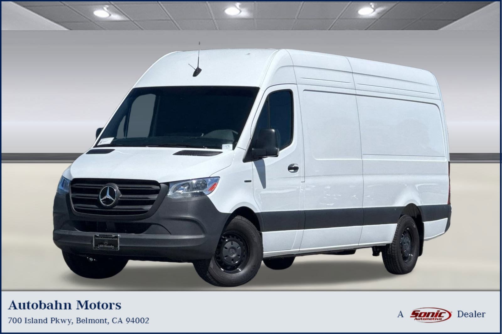 2024 Mercedes-Benz eSprinter Cargo Van Base's photo