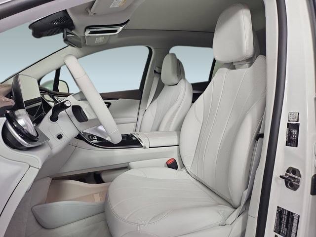 2025 Mercedes Benz EQE SUV 350 photo 3
