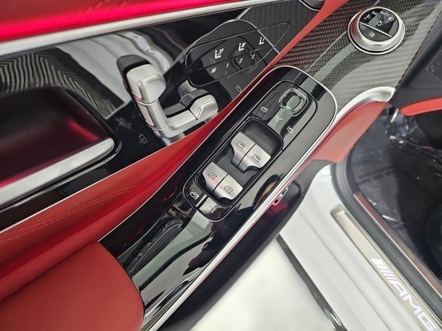 2025 Mercedes-Benz S-Class S 63 - Photo 22