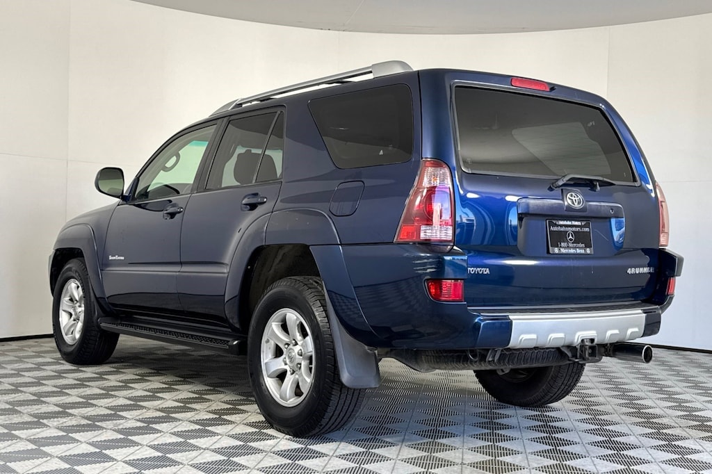 Used 2004 Toyota 4Runner SR5 V6 SUV