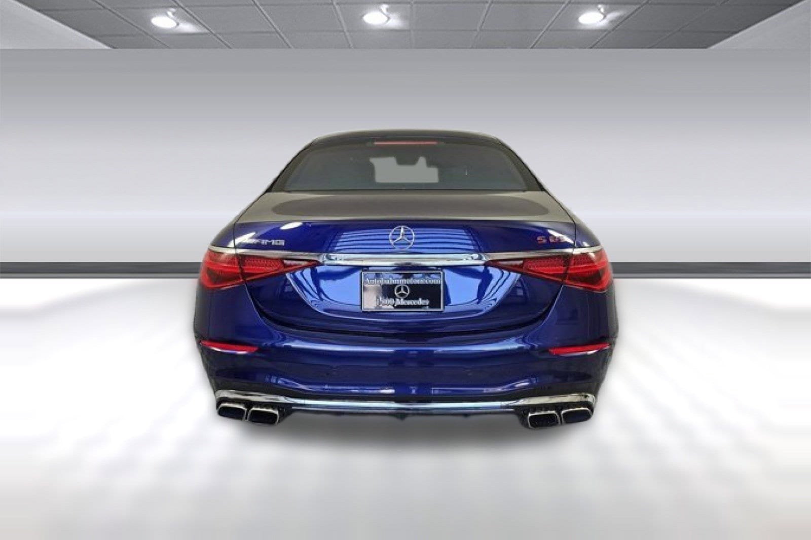 2024 Mercedes-Benz AMG S 63 E 4MATIC photo 3