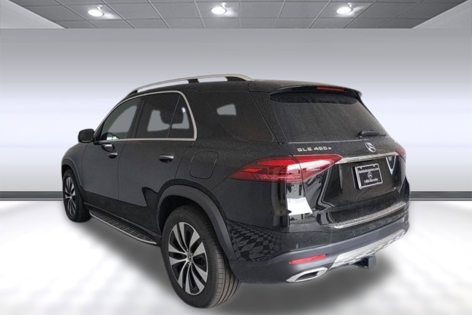 2025 Mercedes Benz GLE 450e 4MATIC photo 3