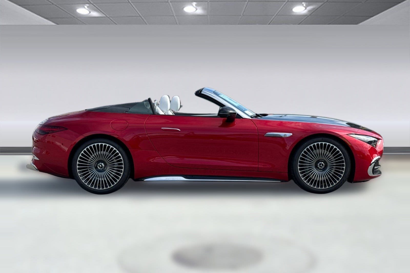 Maybach SL 680 Monogram Series 4MATIC Convertible