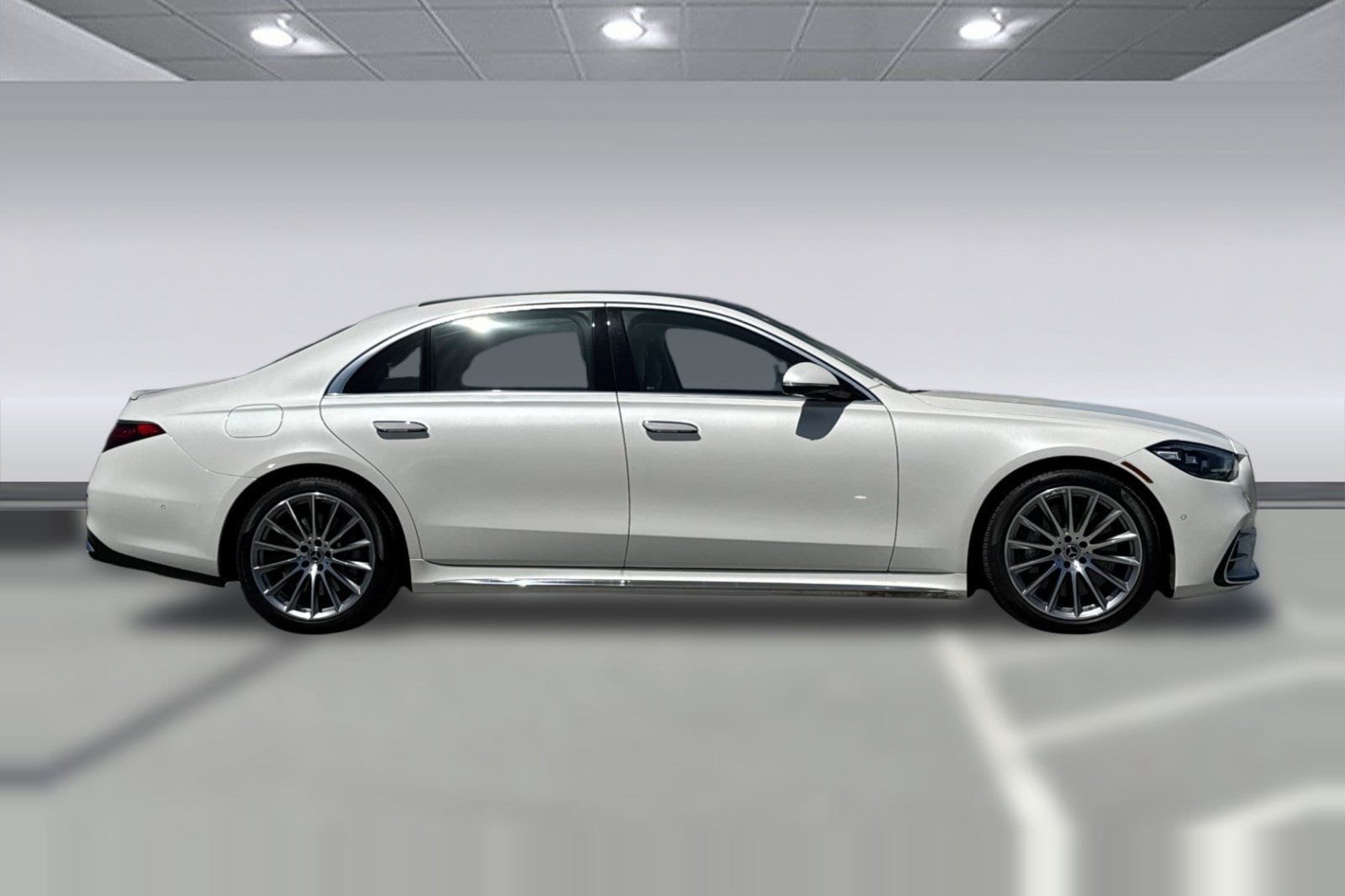 2023 Mercedes-Benz S-Class S 580 photo 6