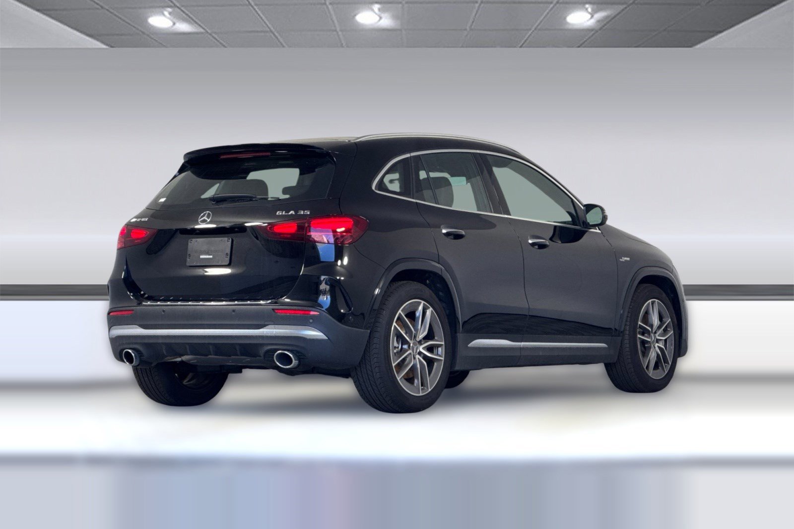 2025 Mercedes-Benz GLA GLA35 AMG - Photo 9