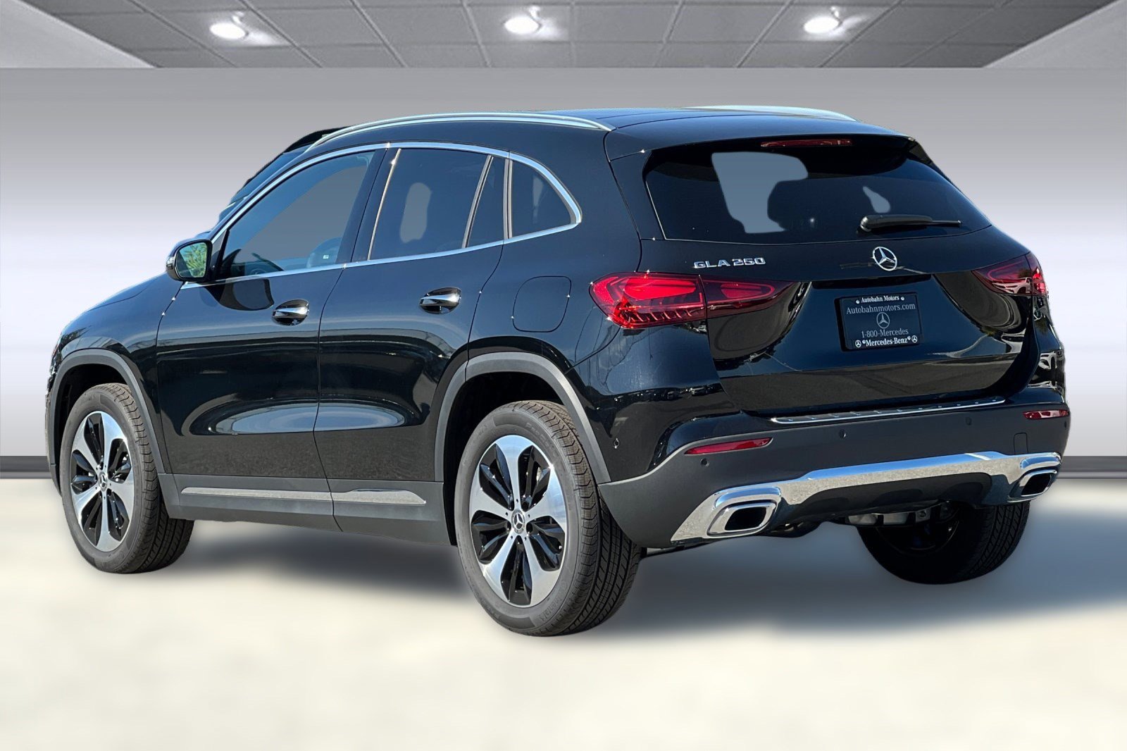 2026 Mercedes Benz GLA 250 photo 3