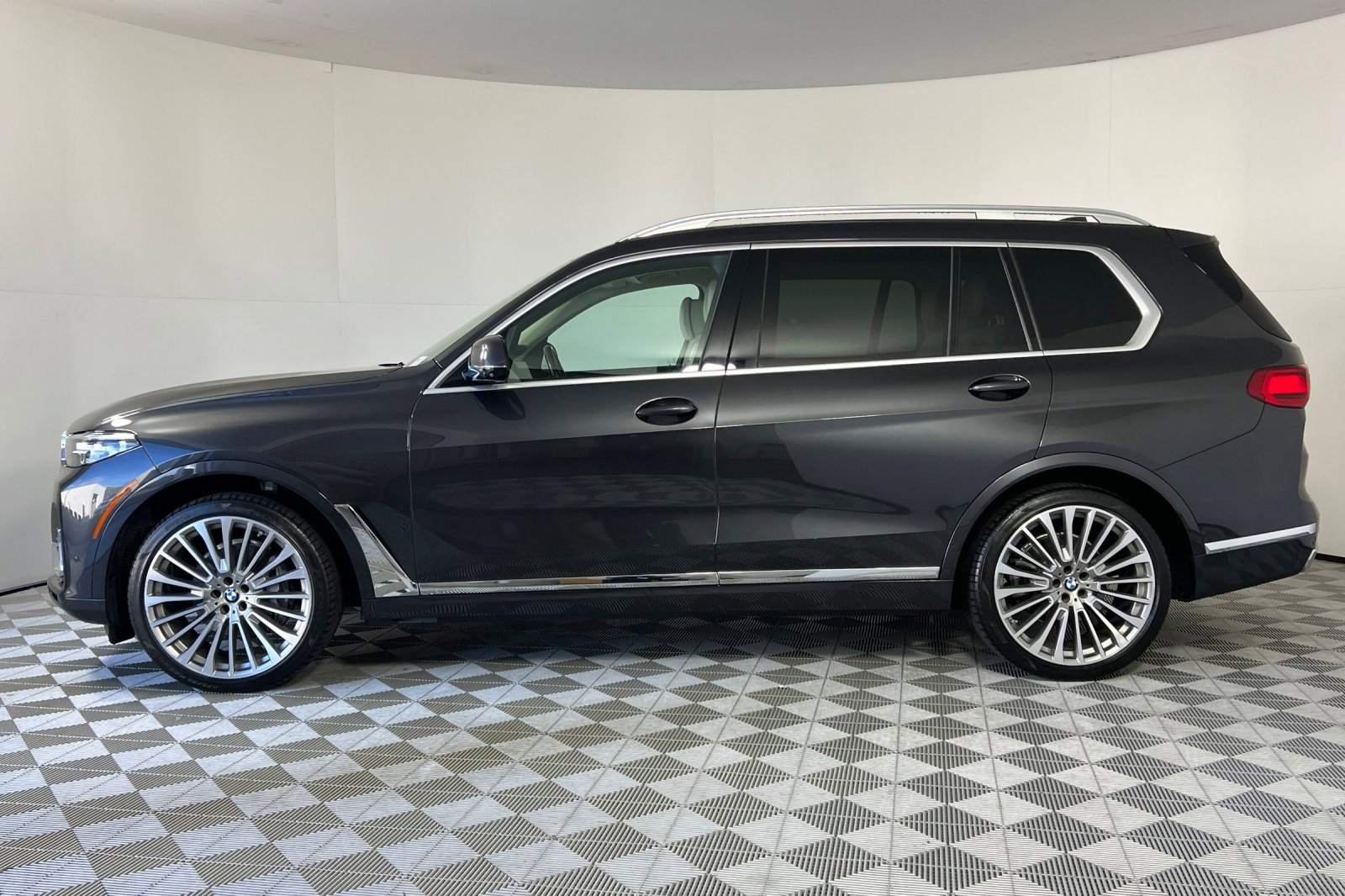 2020 Bmw X7 xDrive40i photo 2