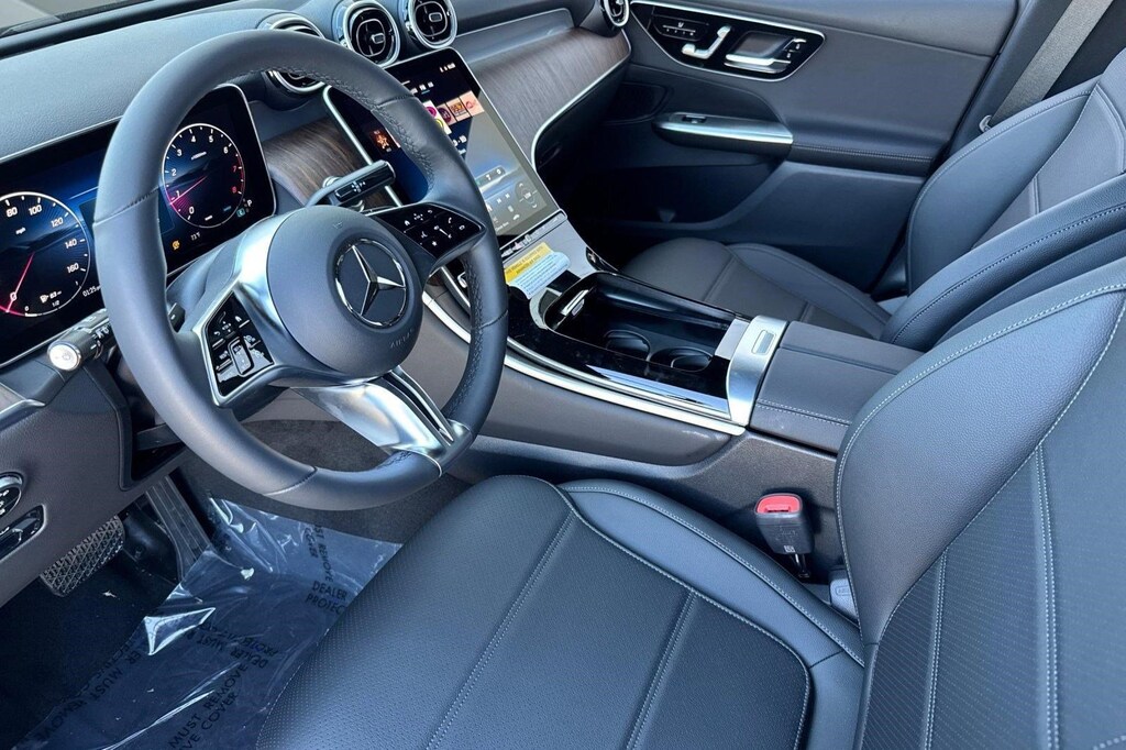 New 2026 Mercedes-Benz GLC 300 SUV