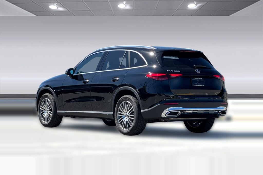 New 2026 Mercedes-Benz GLC 300 SUV