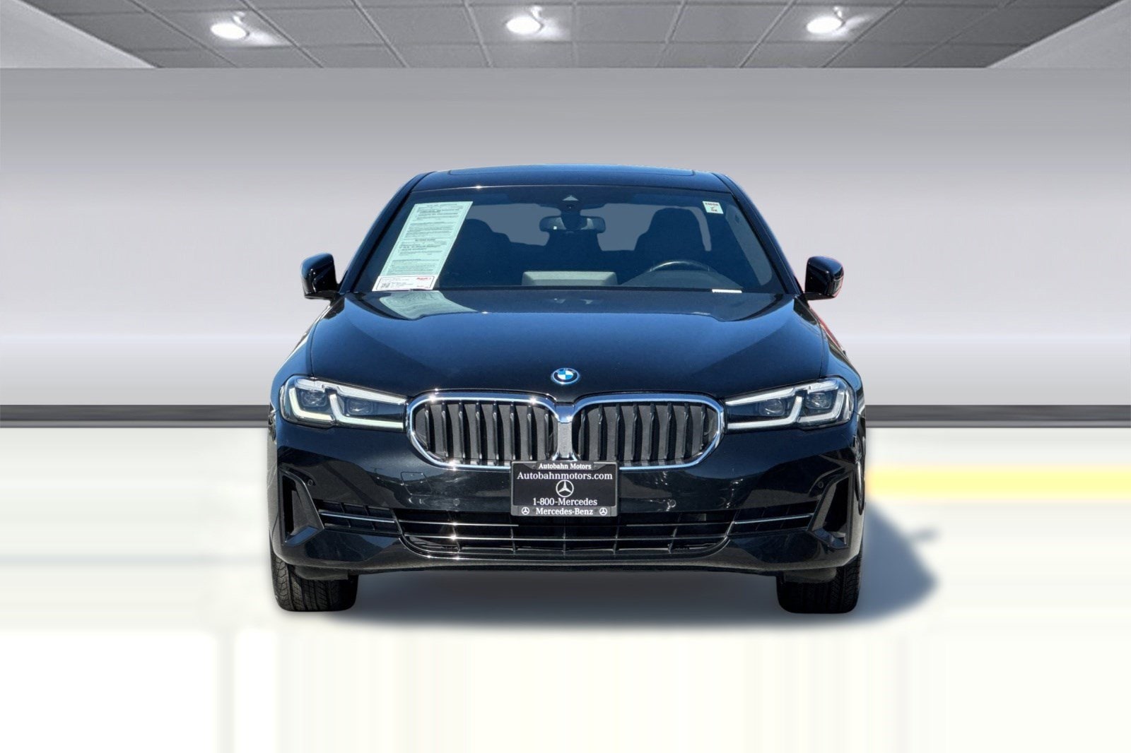 2023 BMW 530e photo 4