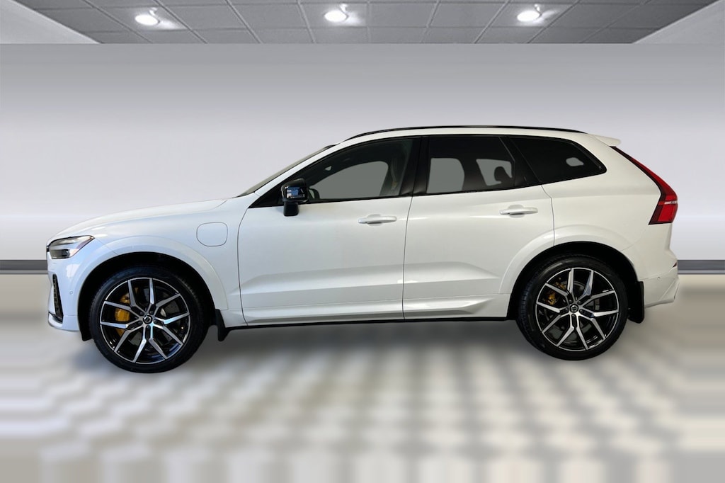 Used 2025 Volvo XC60 plug-in hybrid T8 Polestar Engineered SUV