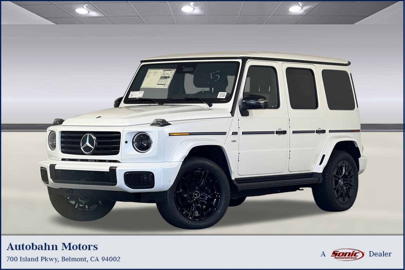 2025 Mercedes-Benz G-Class G580's photo
