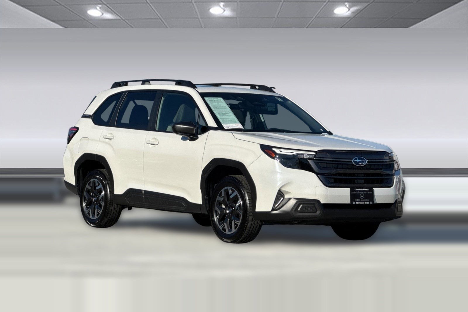 2025 Subaru Forester Premium photo 5