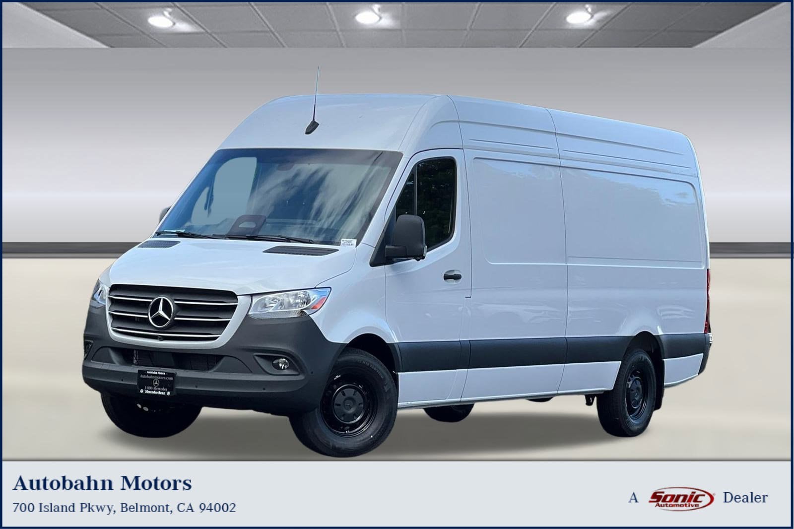 2026 Mercedes-Benz Sprinter Cargo Van Base's photo