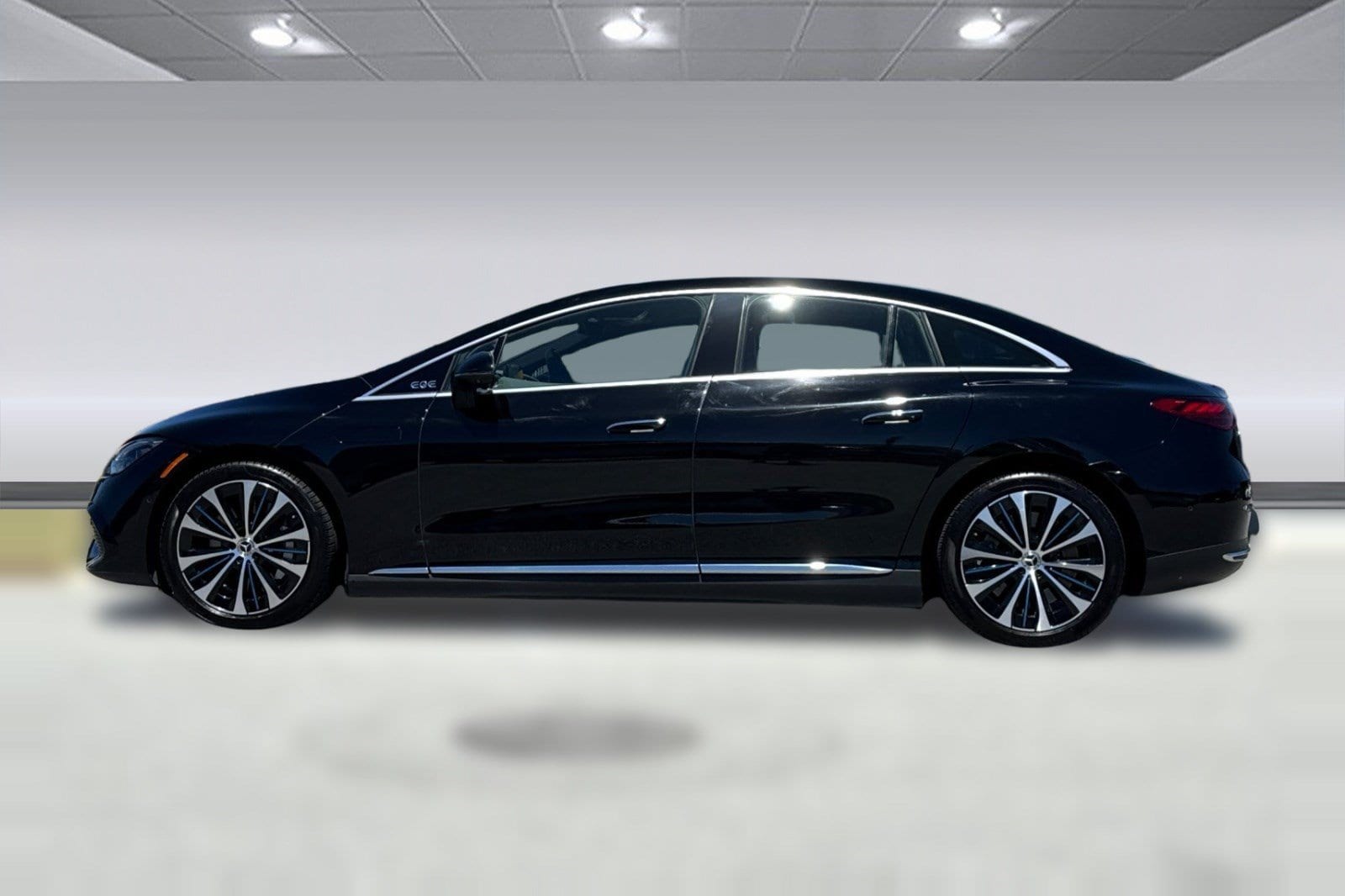EQE 350 4MATIC Sedan